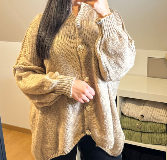 Pull oversize à boutons